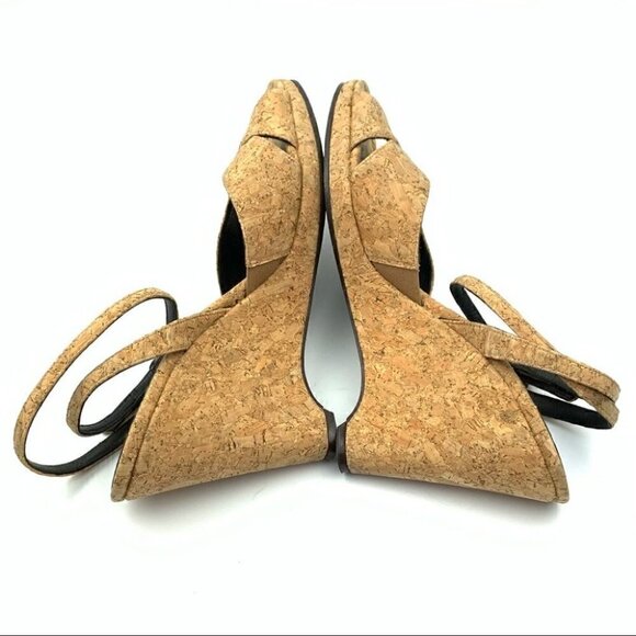 Donald j Pliner heels size 8.5 tan cork wedges - Picture 5 of 13